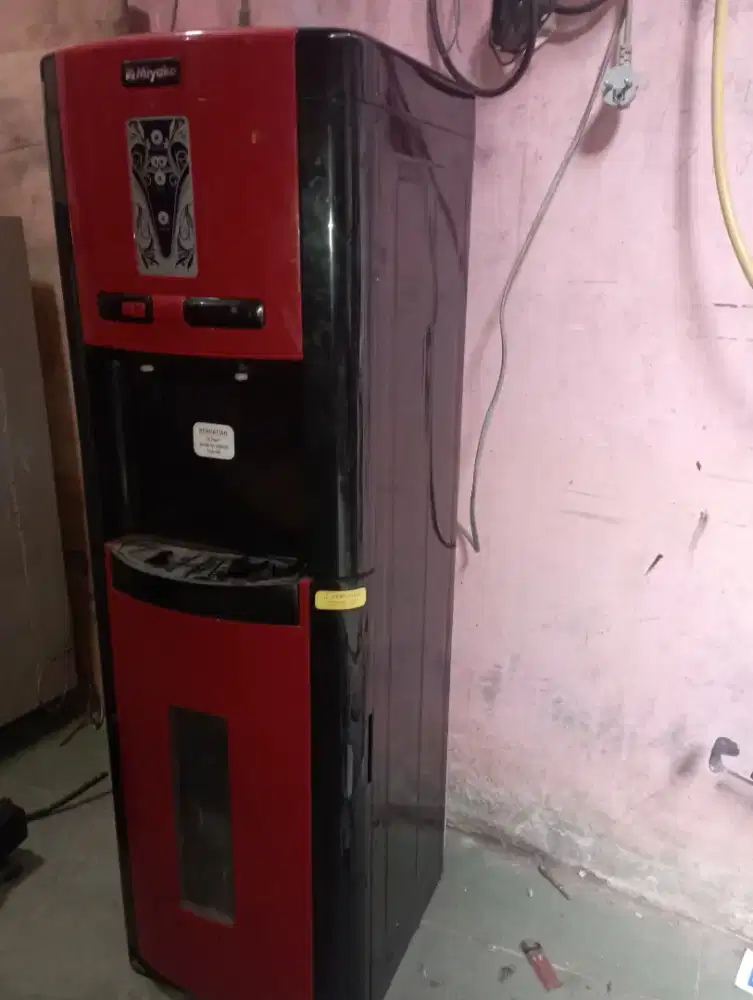 Dispenser galon bawah panas dan normal aj kran 2