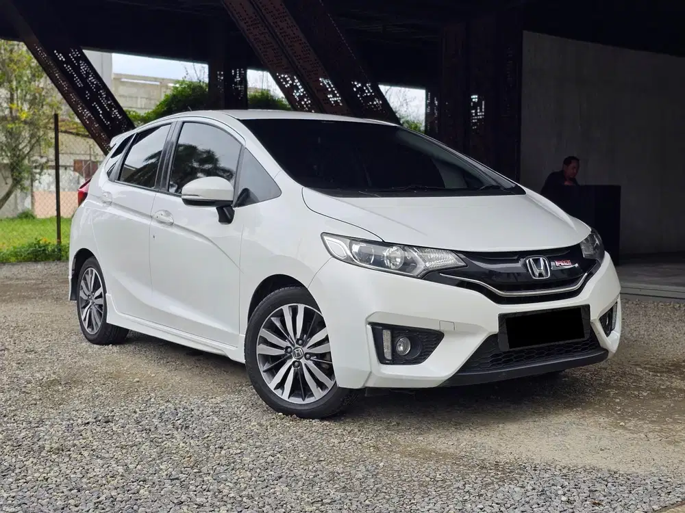 Jazz RS CVT 2015 LOW KM Mulus