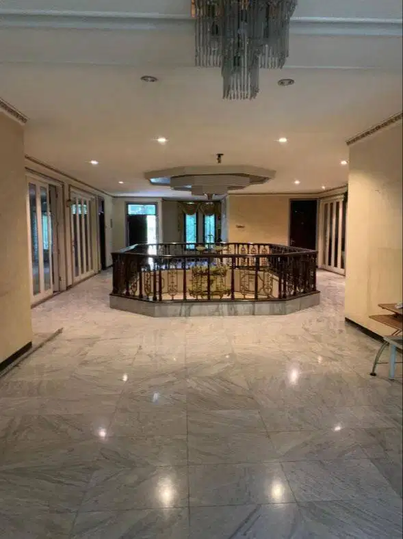 Dijual Rumah Komersial Raya Kertajaya Indah Surabaya Timur