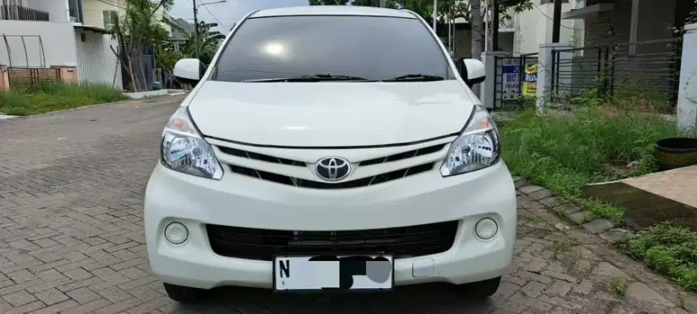 New Toyota Avanza 1.3 Airbags Manual tangan pertama sangat istimewa