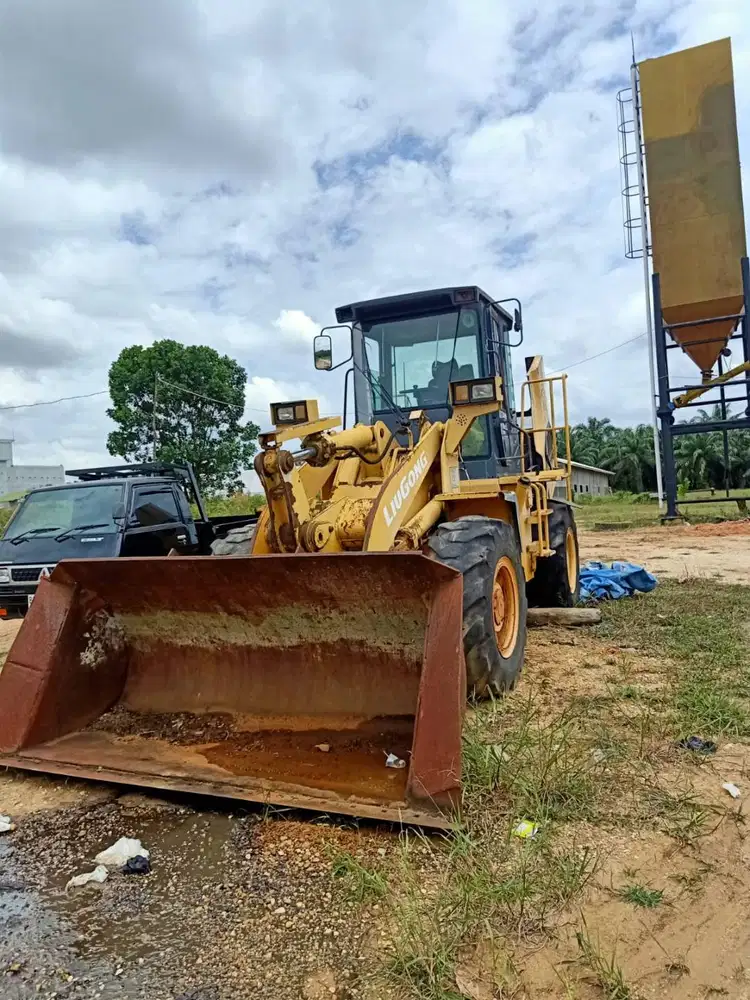 di jual dozer mesin sehat