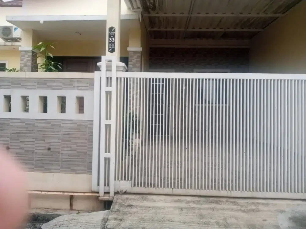 Disewakan rumah dekat harapan indah & summarecon bekasi