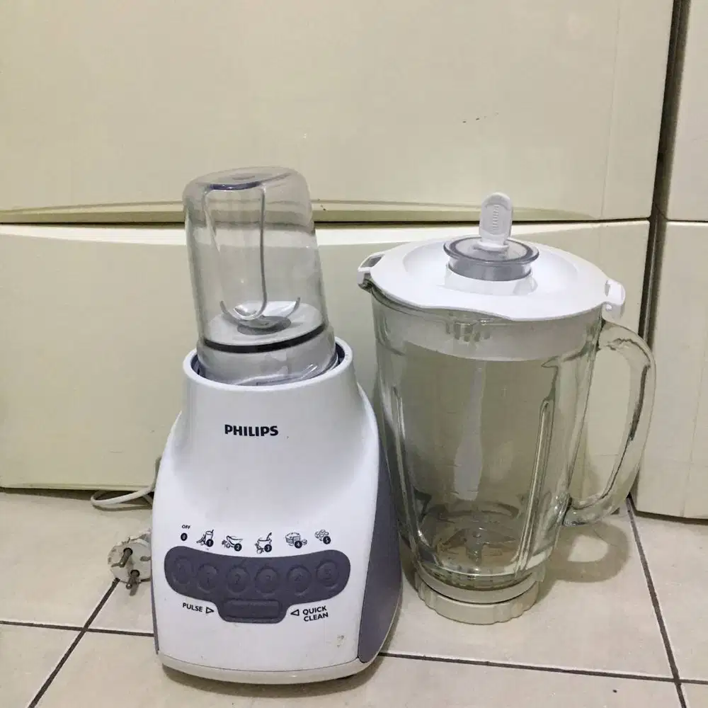 Dijual Blender Philips HR2116 kaca rawamangun