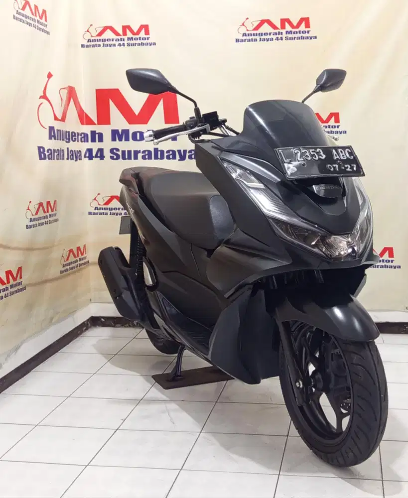 Ready Km 7 Ribu Honda PCX 160 CBS Tahun 2022 hitam
