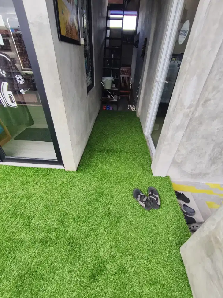 Pusatnya rumput sintetis terlengkap