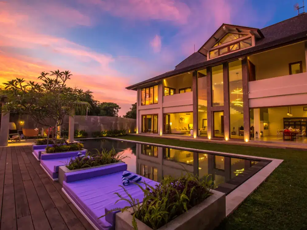 Freehold - Oceanfront Luxury Villa with Breathtaking Mountain & Ricefield Views, Minutes from Sanur, Bali