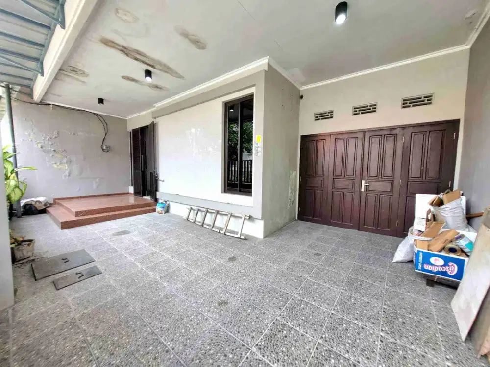 sewa rmh 1lt siap huni karang empat.5 menit ke UNAIR,kaza mall dll