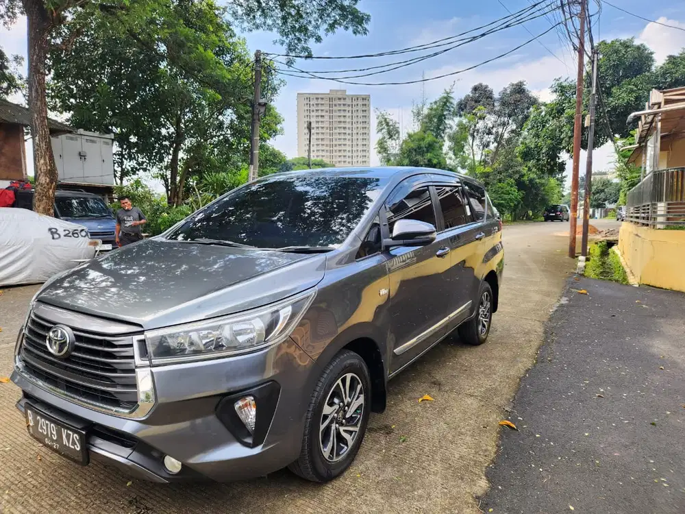 Toyota Kijang Innova 2022 Bensin