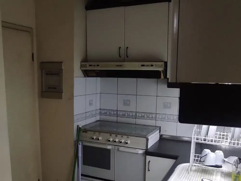 DIJUAL DIBAWAH NJOP  - Apartemen Mewah Lokasi Sangat Strategis 3 Menit ke Mall Gandaria City