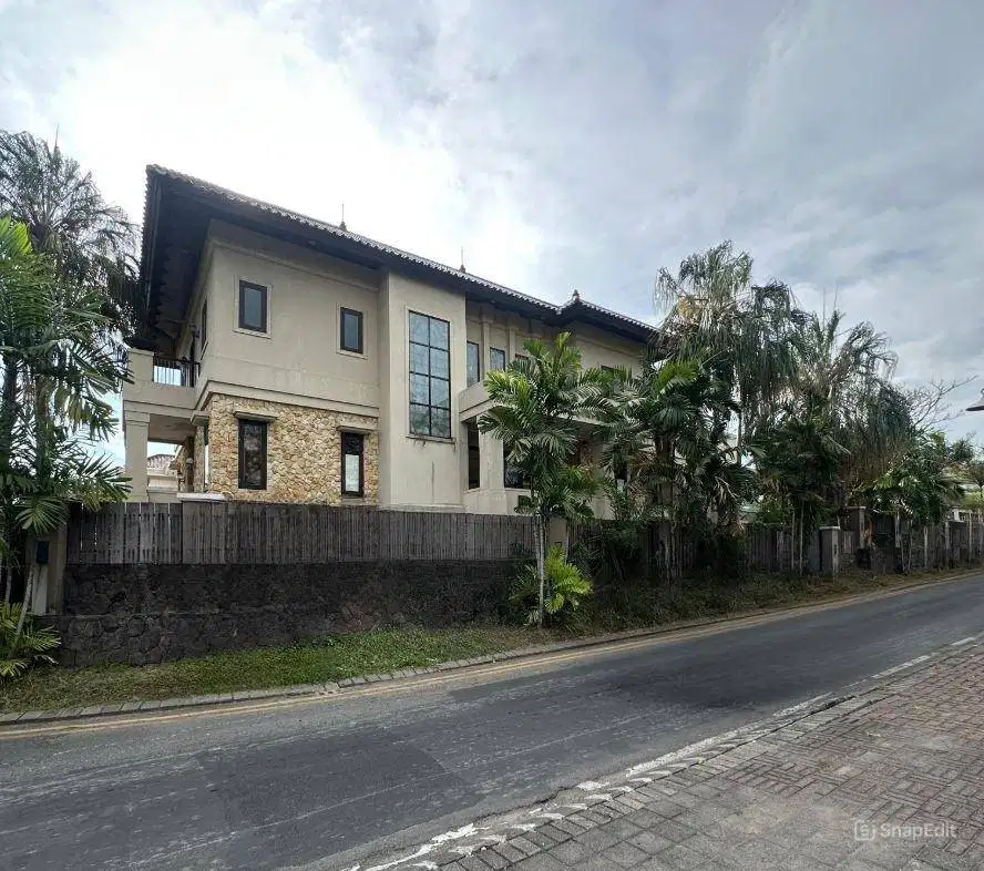 Disewakan Rumah Komersial Raya Gwalk Puri Widya Kencana  Citraland