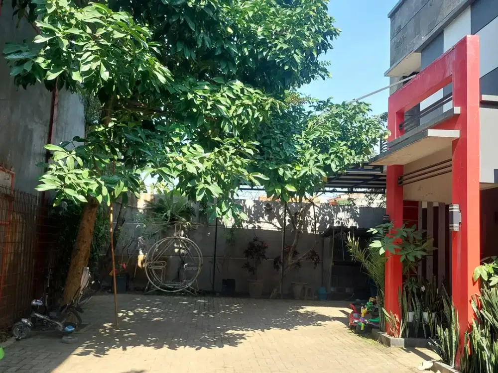 Dijual Rumah plus Gudang Material Cisangkan Cimahi Tengah kota Cimahi