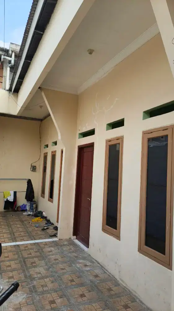 Kontrakan Rumah, Tanjung Barat Jak Sel