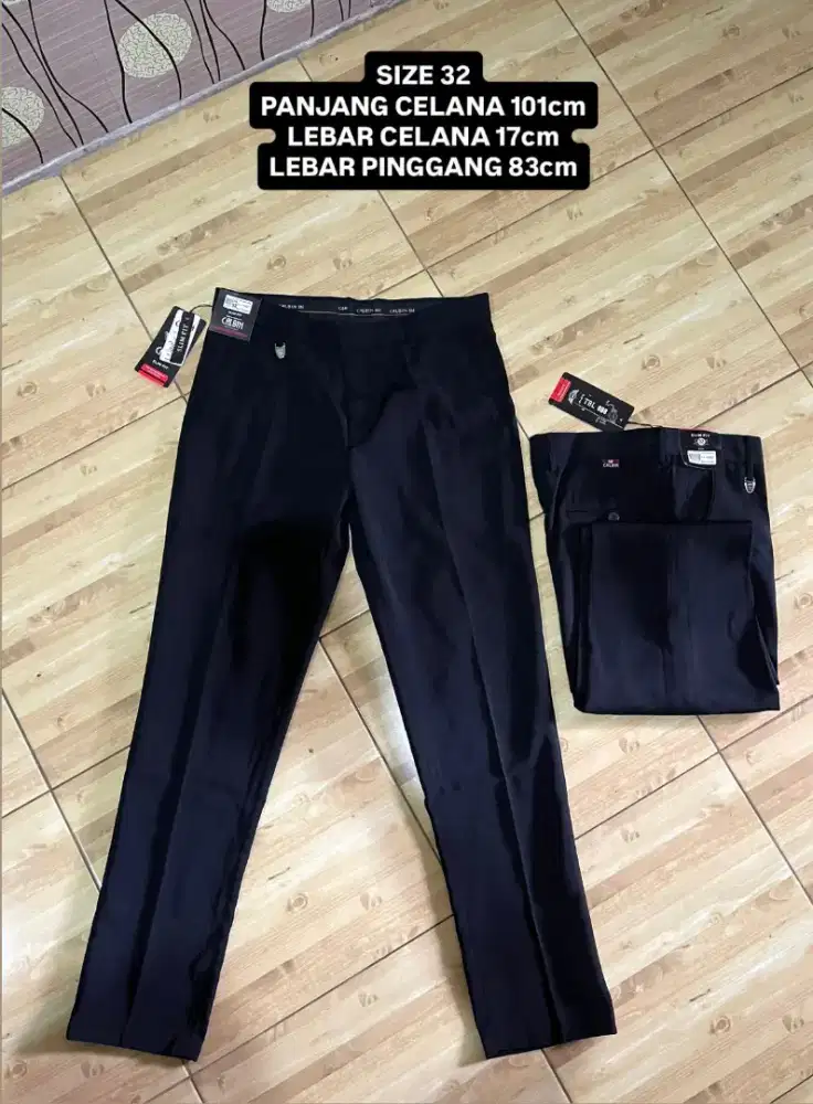 CELANA FORMAL SIZE 32 MASIH BARU