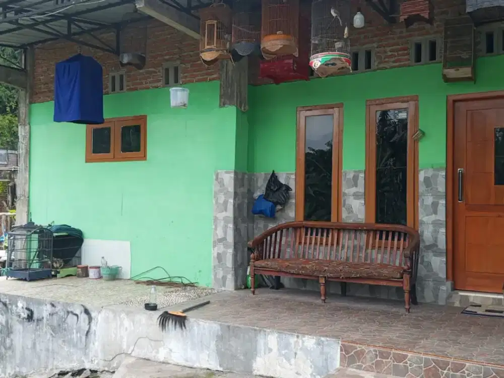 Dijual Cepat Rumah di Tugurejo Kediri