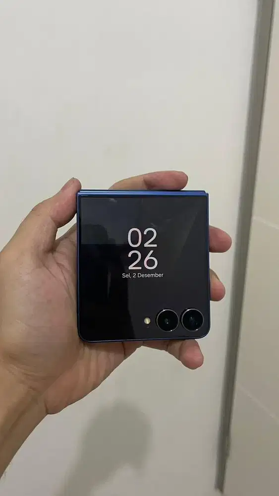 Samsung Z flip 7 baru beli 3bulan 12/256