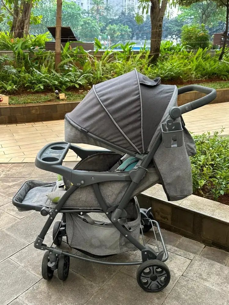 Stroler Pilko Nevada untuk bayi