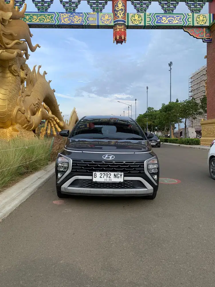 HYUNDAI STARGAZER PREM NIK 2023 KM 51 pajak panjang JUAL BUTUH