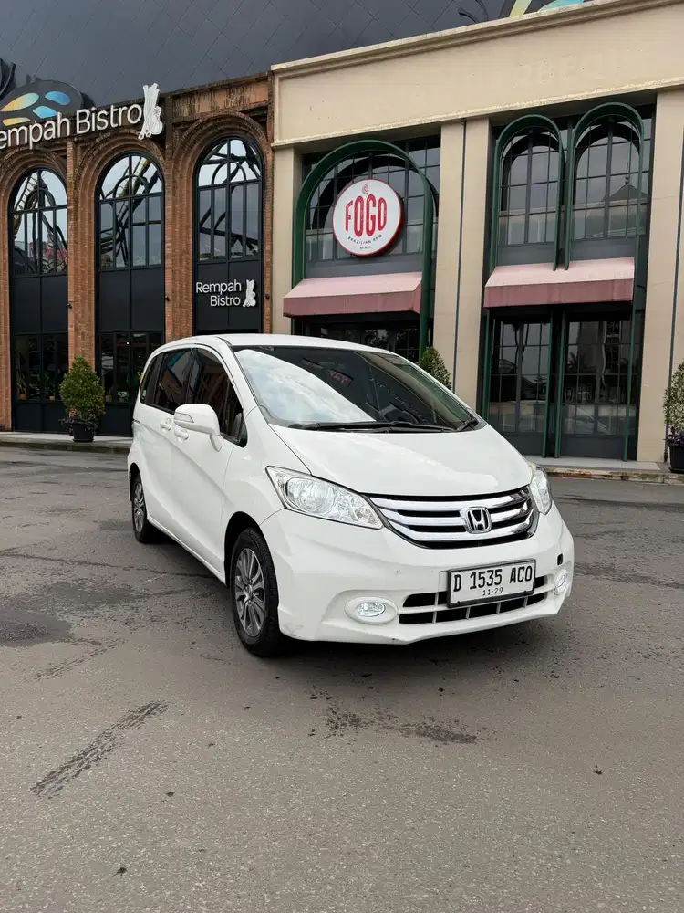 Honda Freed 2014 Bensin