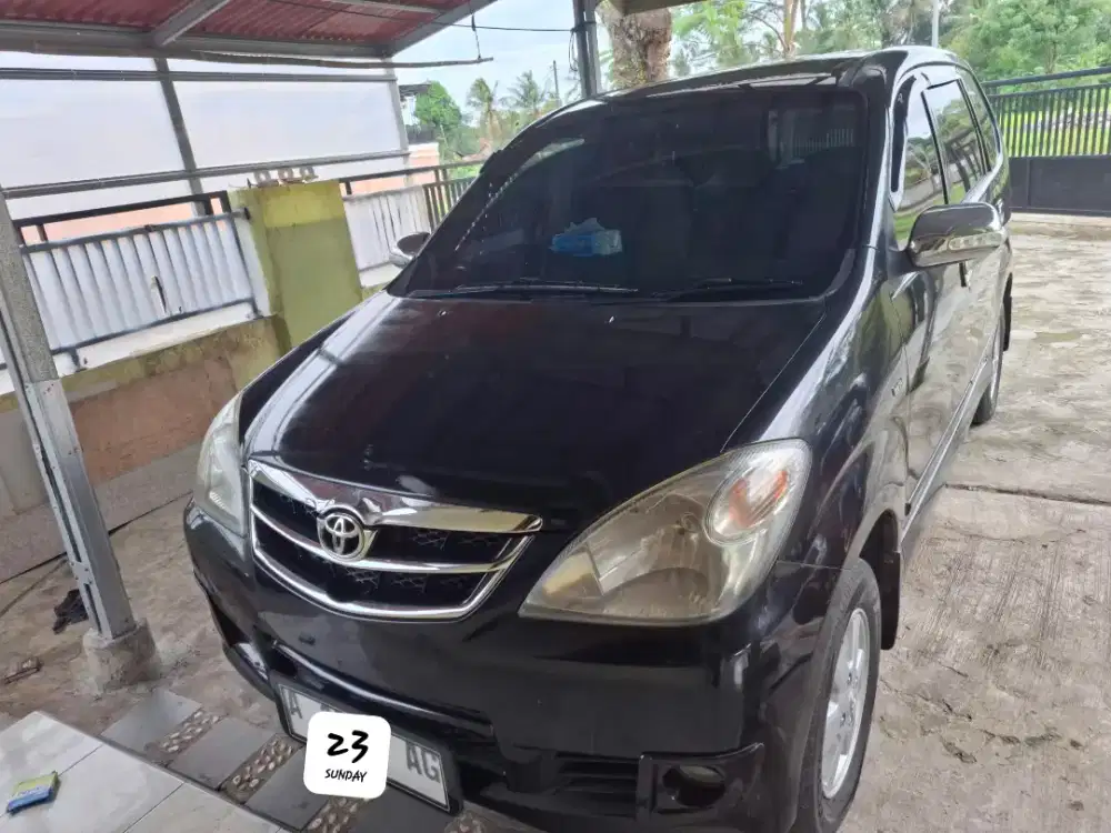 Dijual Avanza 2010