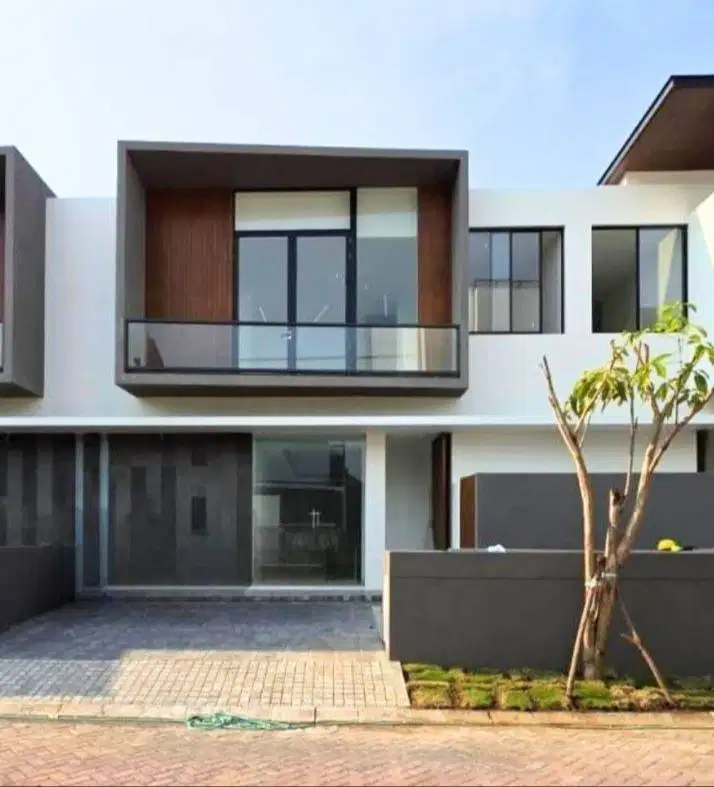 Dijual Rumah Siap Huni di Dian Istana Nexus Park Avenue Surabaya Barat