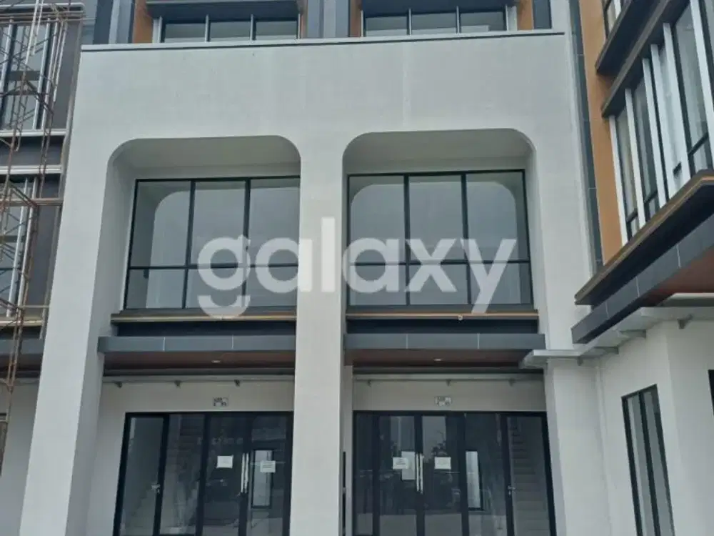 Ruko Premium New Gress @ Citraland One Arcade, Hadap Jalan Raya