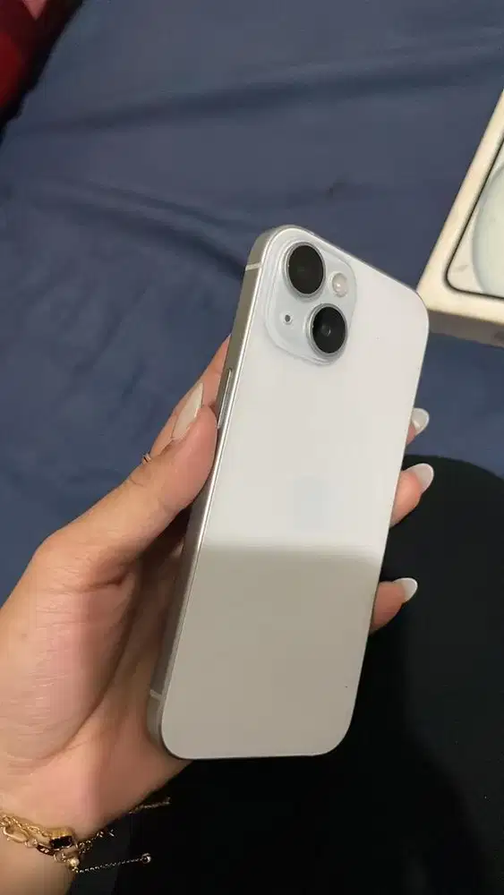 Di Jual Iphone 15 ex ibox Blue 128gb