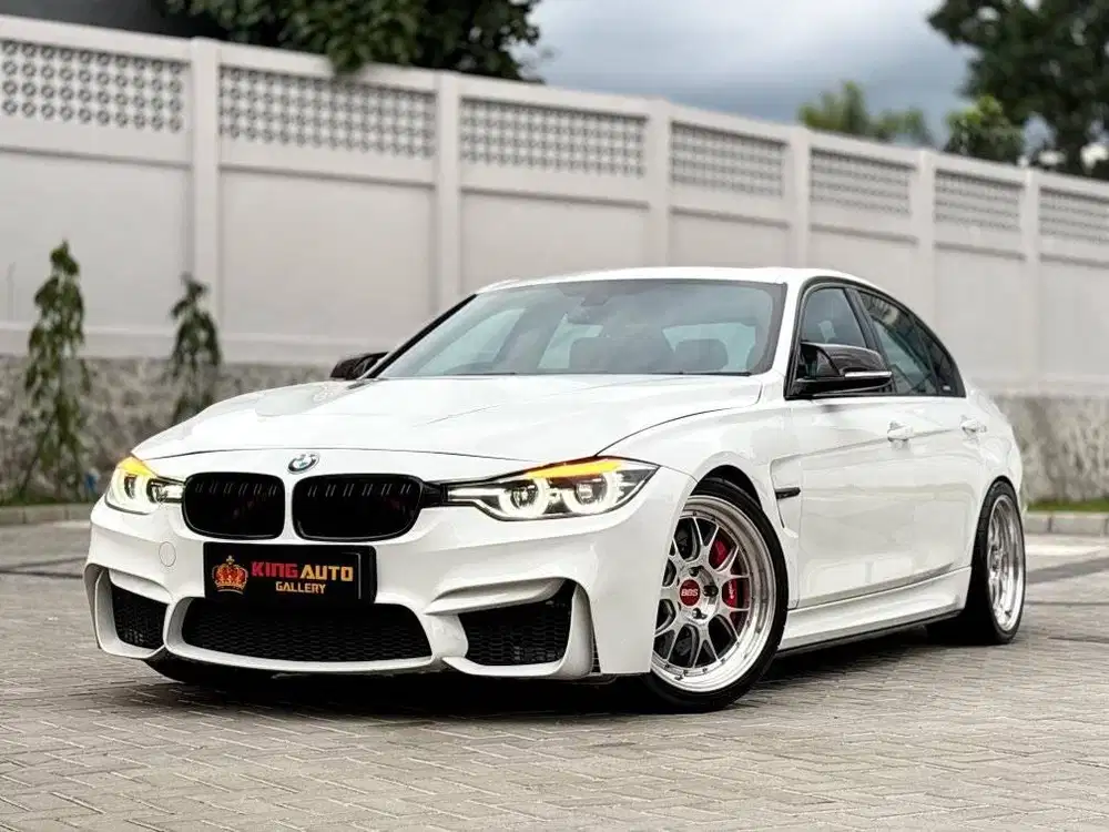 BMW 330i M Sport 2.0 AT 2018 Putih