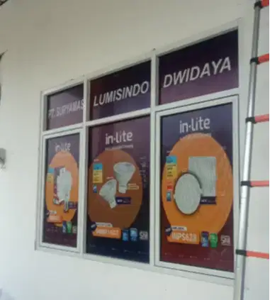 Menerima Jasa Pembuatan Sticker dan Pasang Kaca Film Rumah & Kantor