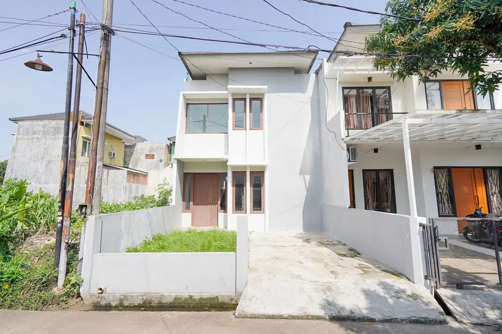 Rumah 2 Lt Hadap Timur 7 Menit ke RS Helsa Jatirahayu Bisa KPR J-36557