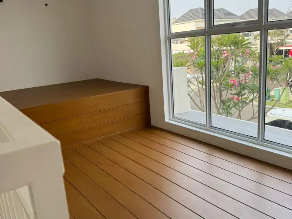 Disewakan Rumah Bagus dengan Mezzanine di Cluster Aster, Paramount Petals