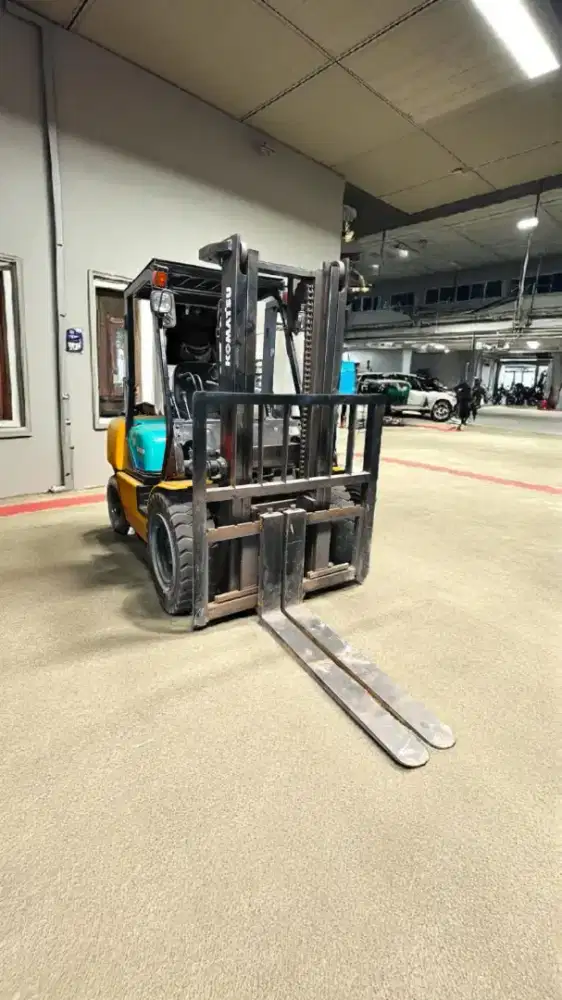 Jual fork 3ton komatsu