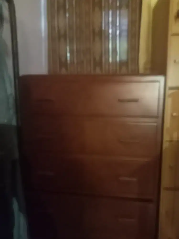 eLemari laci jati 4 susun