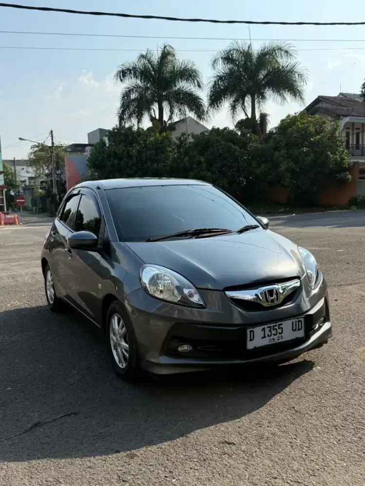 honda brio E mt 2014 low km !!!
Unit satu tangan dari baru