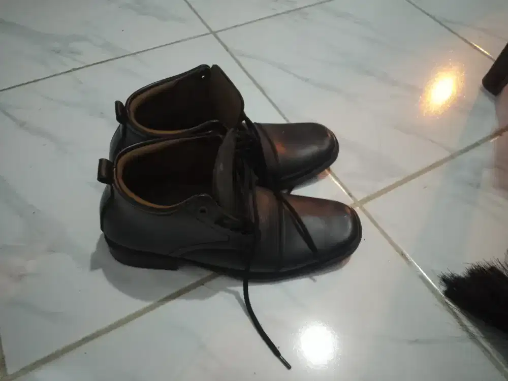 Sepatu Yongki Komaladi Size 39-40