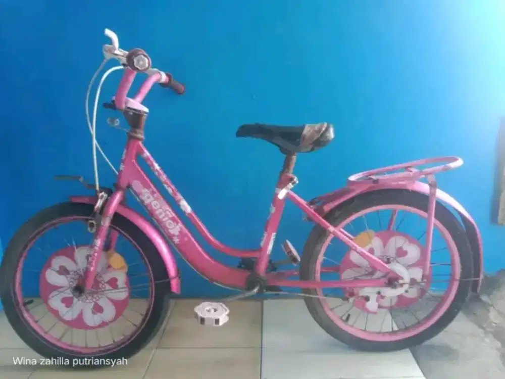 Merk genio cewek mini