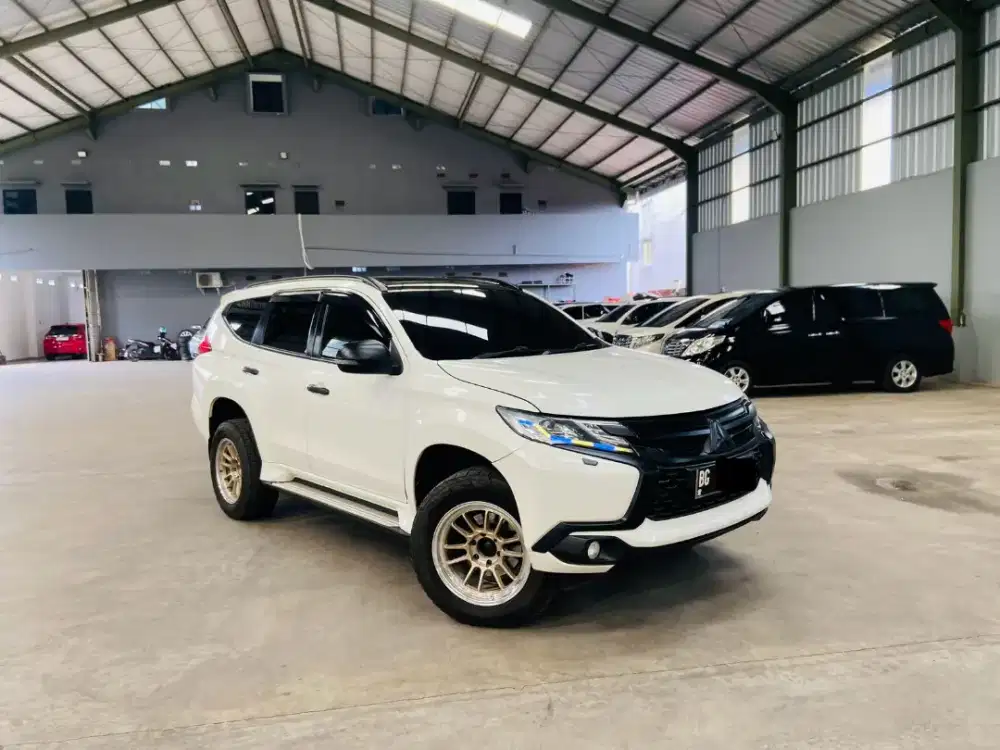 Mitsubishi Pajero Sport Dakar 2017 / 2018 AT Matic, Sangat terawat