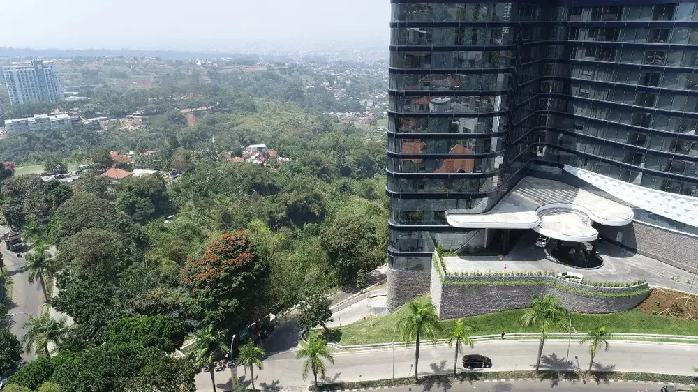 Jual rumah mewah di jalan raya RESORT DAGO PAKAR