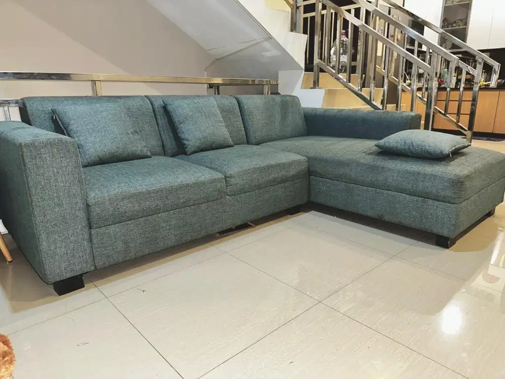 Sofa Tipe L merek Grahadi. Masih bagus & empuk.