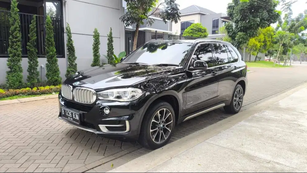 Bmw X5 F15 xDrive35i xline 2015 Hitam Black 2016 2014 Jual cepat bu
