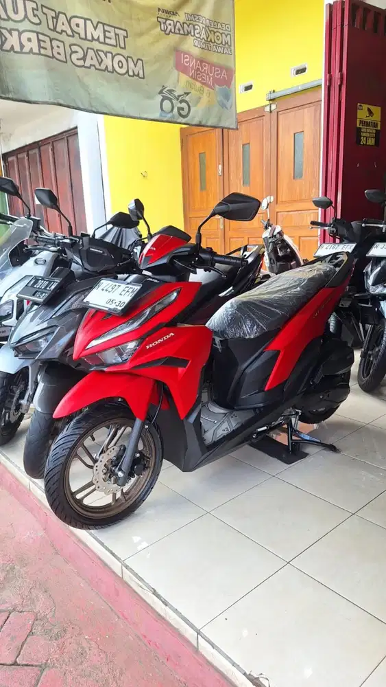 Vario 125 Cbs Iss New Tahun 2025 Low KM Siap Pantau No Minus