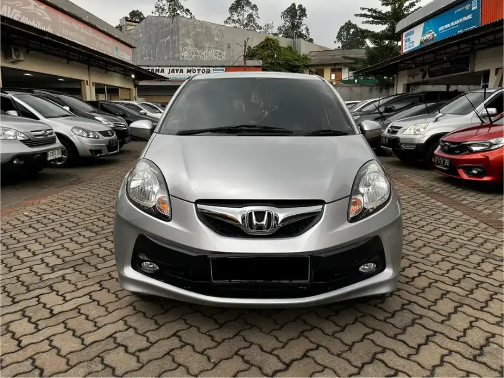 HONDA BRIO E MT 2015 LOW KM 70RB