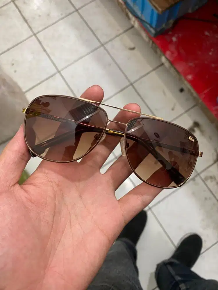 Kacamata lacoste polarized