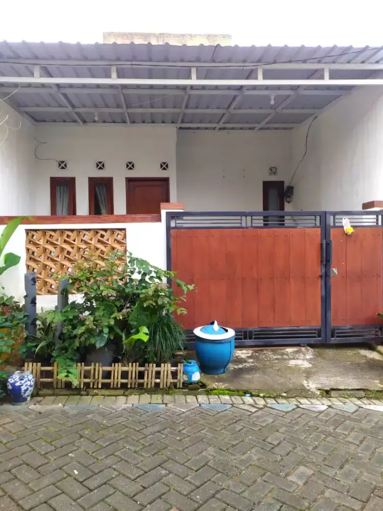 Rumah dijual di Perumahan Bulan Terang Utama Sawojajar Kota Malang