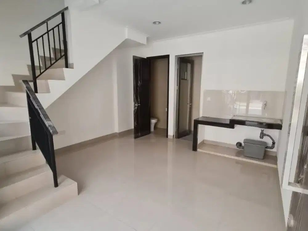 Dijual Rumah di PIK2 Tahap 2 Cluster Arcadia Uk.4,5x10 Harga Nego