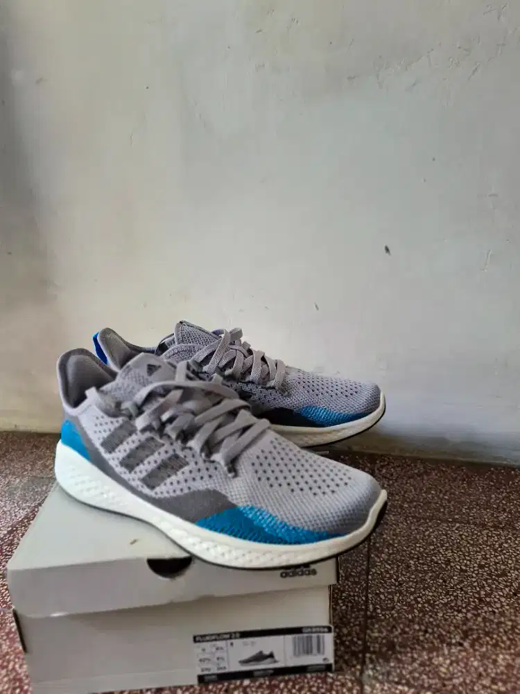 Sepatu ADIDAS FLUIFLOW 2 size 42 2/3 Original New BNIB Running Shoes