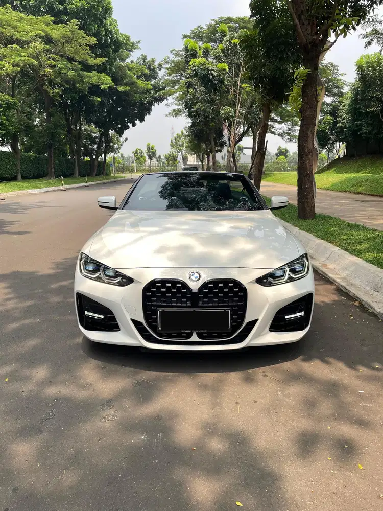 BMW 430i Convertable 2022 Like new