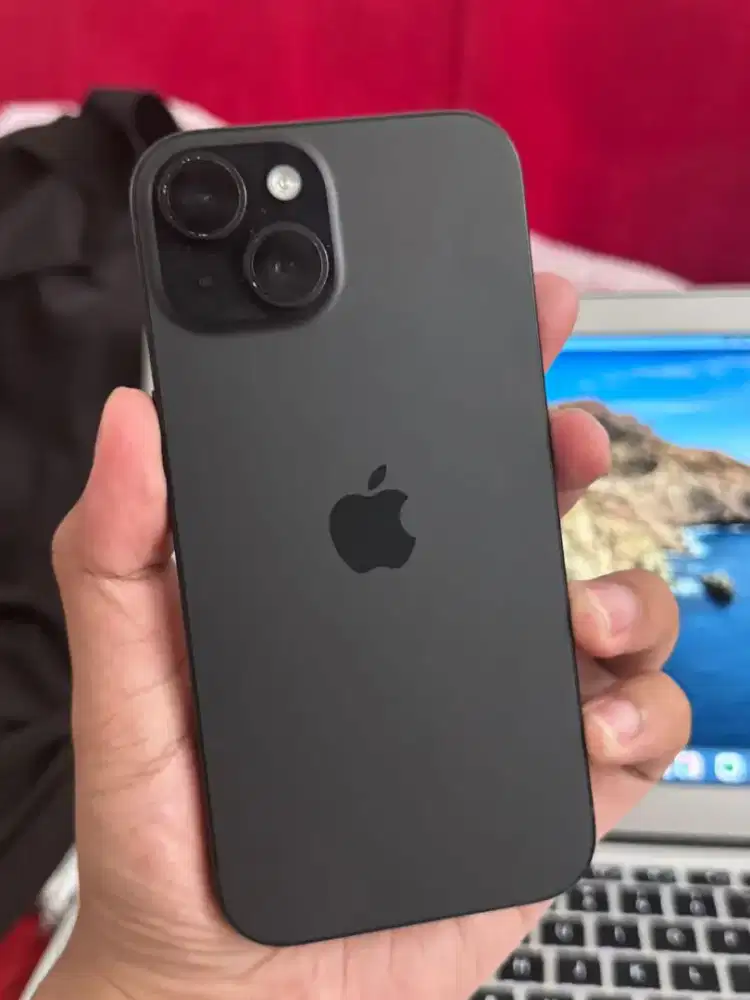 iPhone 15 128gb Black iBox Fullset. Hb 91%. Kondisi fisik 95%an