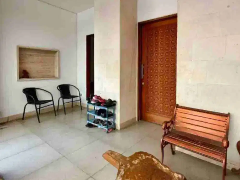 DIJUAL RUMAH MEWAH STRATEGIS NYAMAN DI DALAM KOMPLEK CILANDAK TIMUR JAKARTA SELATAN