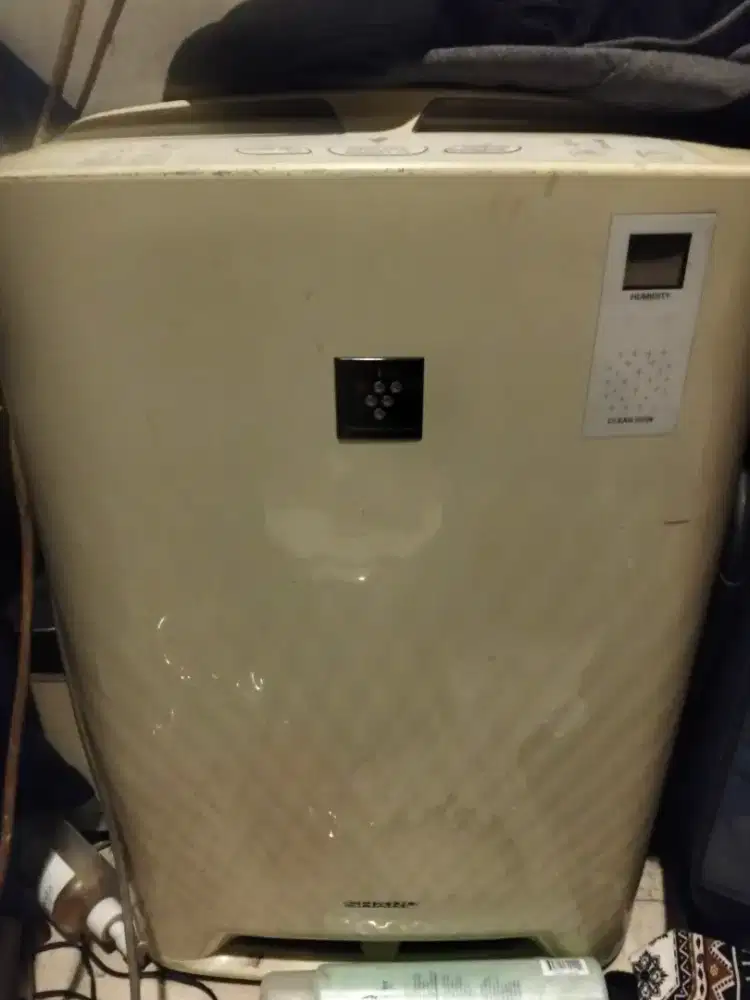 Sharp plasmacluster air purifier