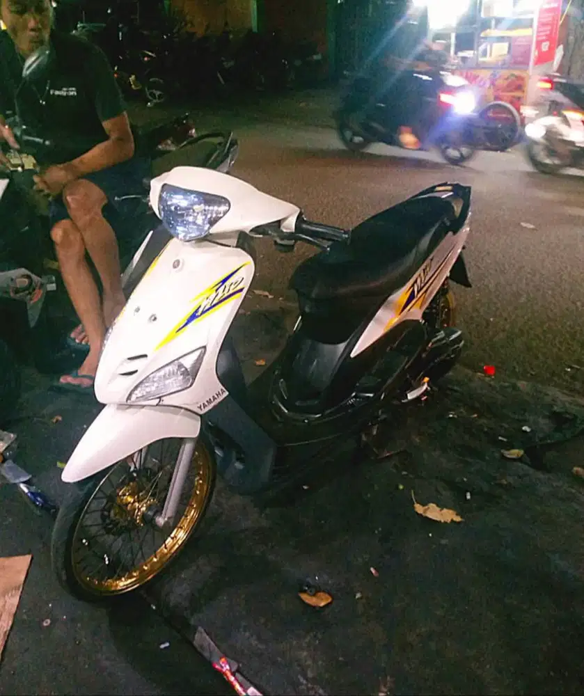 Mio sporty,buat yg hoby.